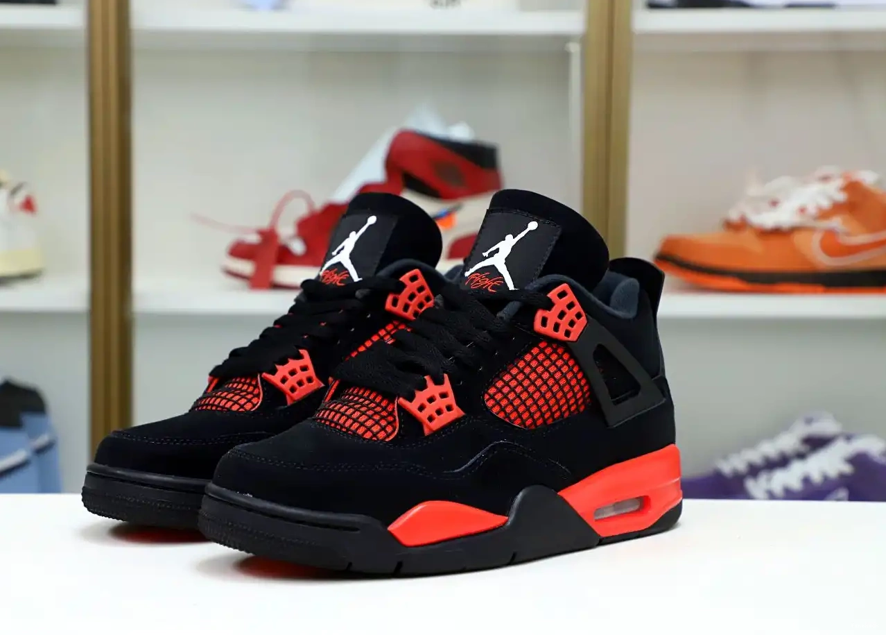 AIR THUNDER' 'RED RETRO JORDAN 4 0606
